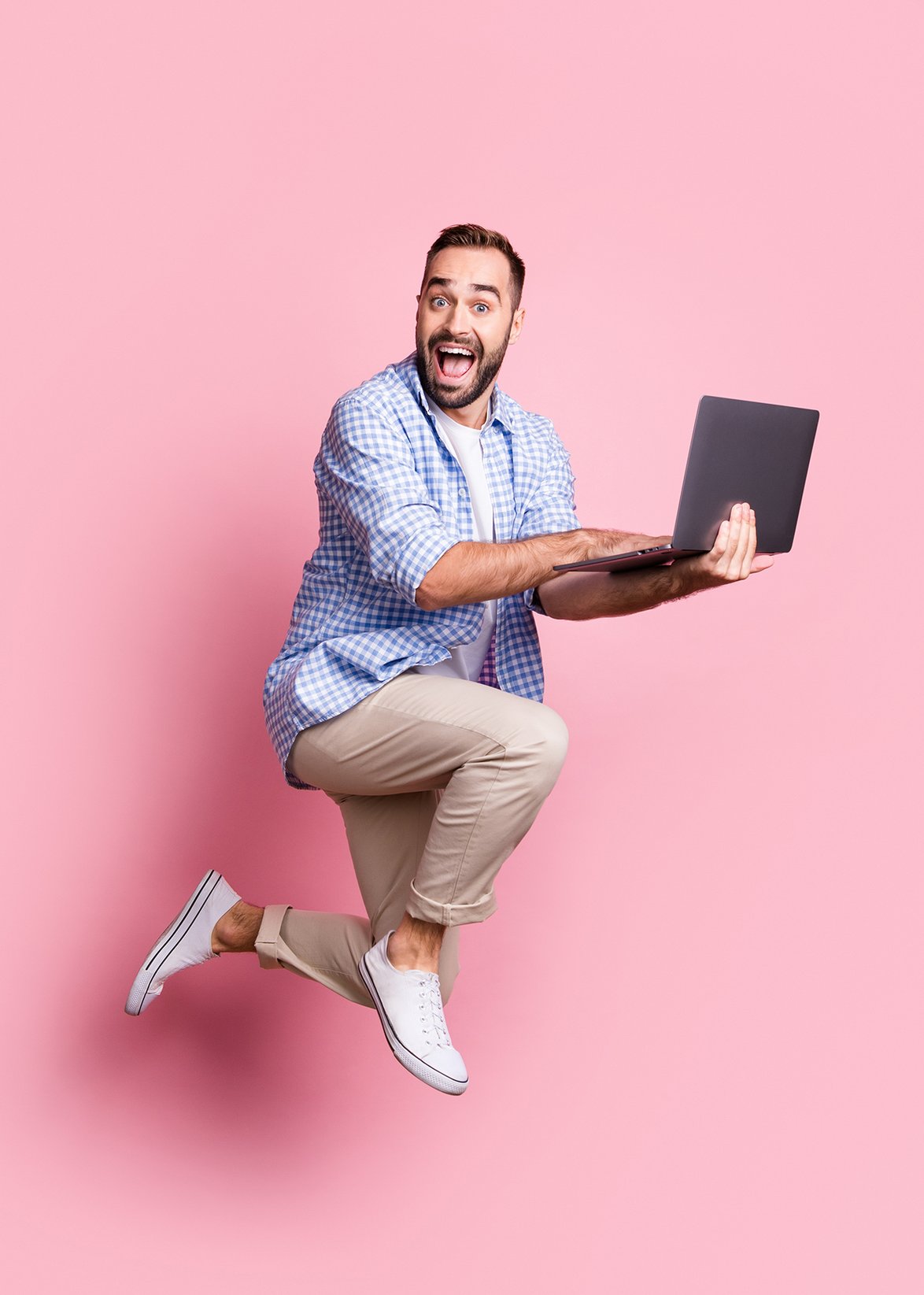 Ein glücklicher IT Mitarbeiter Ein glücklicher IT Mitarbeiter